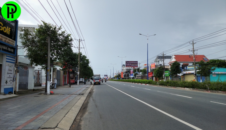 Bán nhà mặt tiền đại lộ bình dương. Tptdm