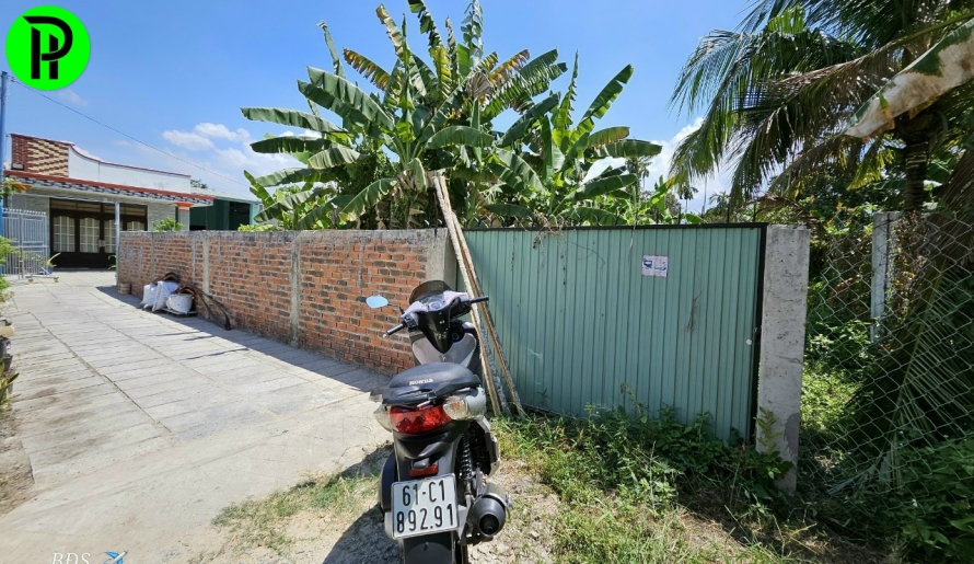 Bán lô đất vườn 1/ sẹt Hưng Định 09 đường 2,5m xe 7 chổ vào ok 