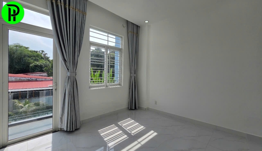  Bán nhà vườn mini , lô góc 2 mặt tiền thoáng , có hoàn công . Phường lái thiêu . TPHCM 