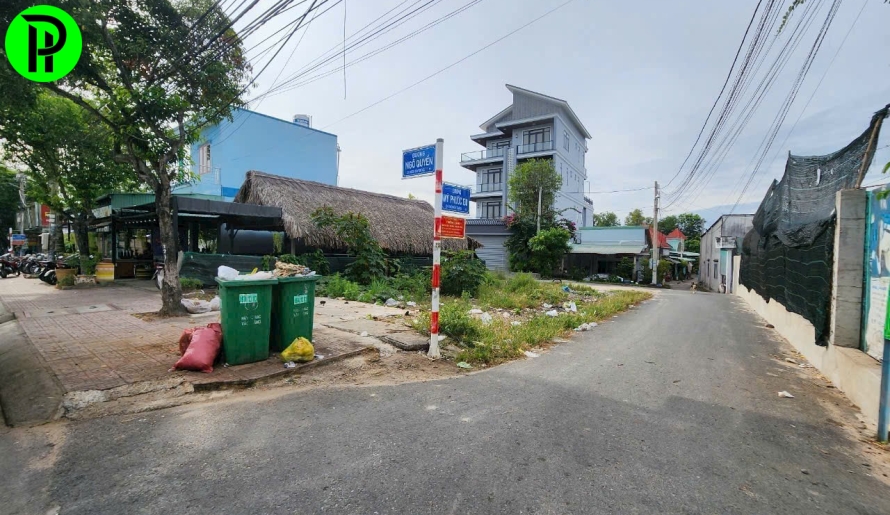 Bán lô góc 3 mặt tiền đường ngô quyền bến cát, Tphcm. cách chợ bến cát 150m.